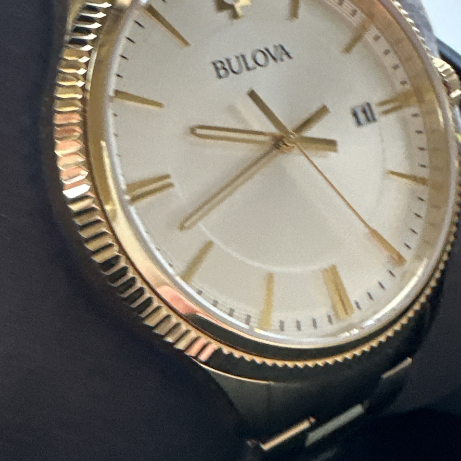Bulova Mens Gold Tone Stainless Steel Bracelet Watch 97b227 image 10