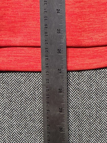 Under Armour Hoodie Womens Size Small Long Sleeve Orange Red Hooded Sweatshirt - Picture 4 of 14