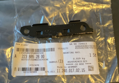 2021-2022 Mercedes-Benz S Class OE Side Mount Retainer 2238852800 