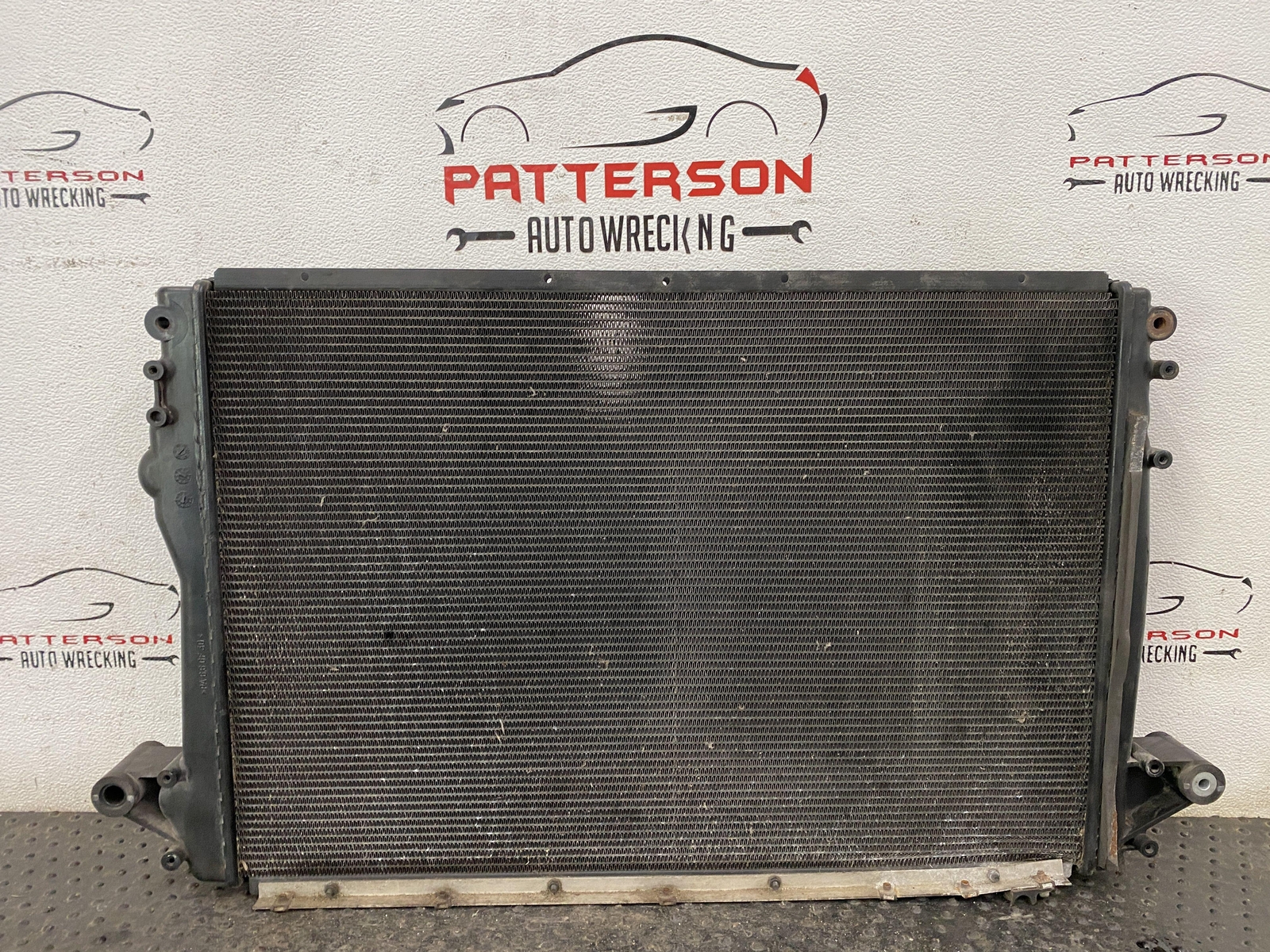 08-16 MASERATI GRANTURISMO 4.2 AT ENGINE WATER RADIATOR COOLER ID 223561