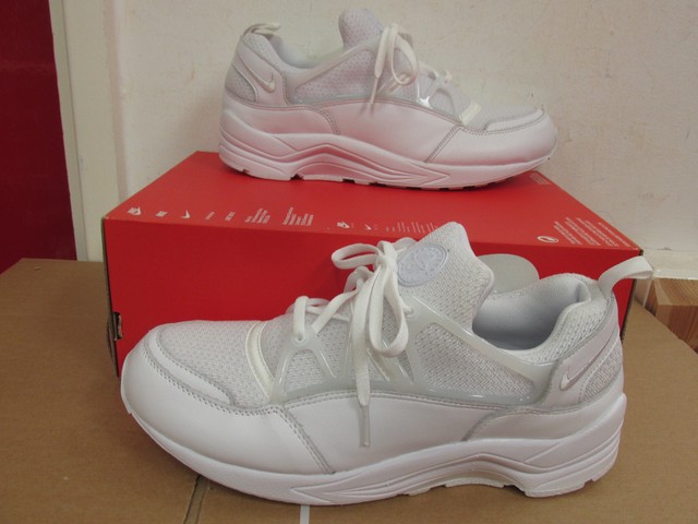 clearance sale trainers