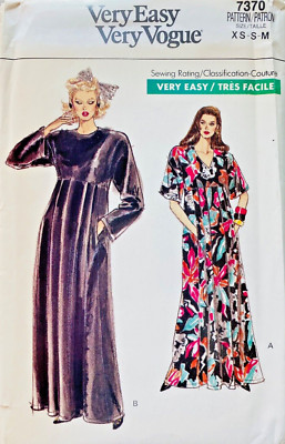 80s VOGUE 7370 SIZES XS SM MED CAFTAN UC/FF
