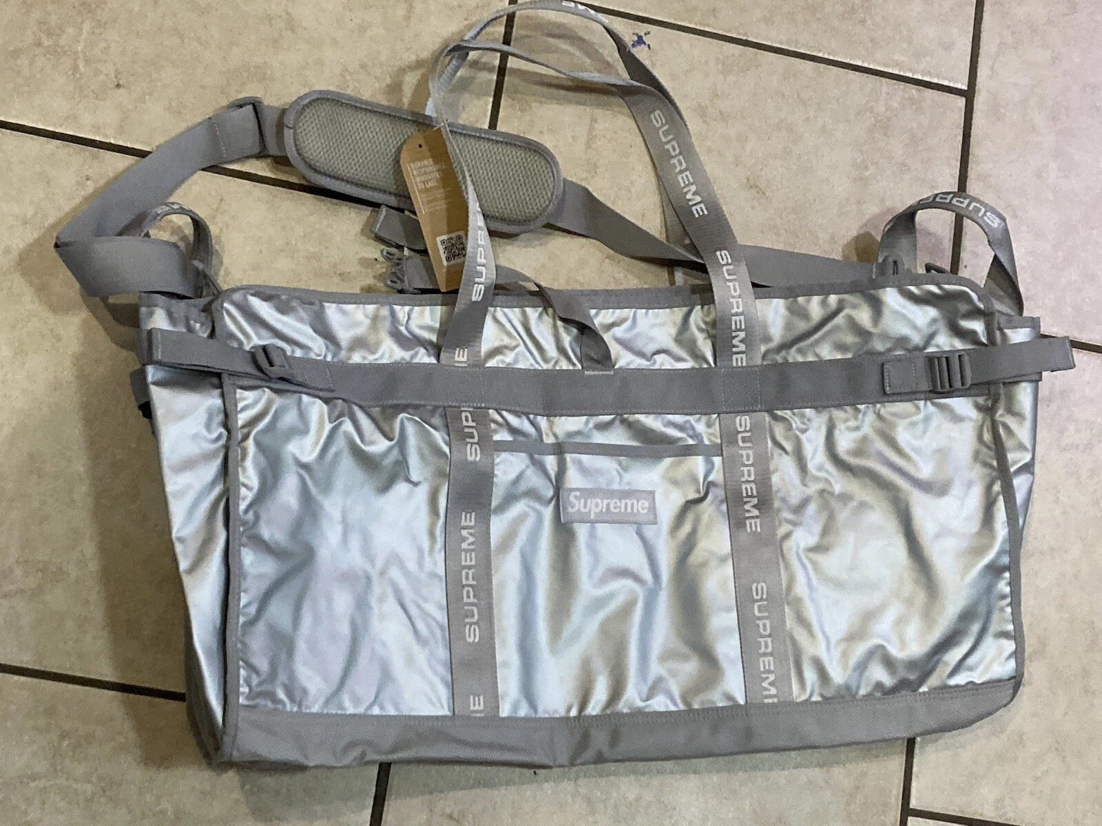 Grand fourre tout Supreme Cordura FW22 neuf