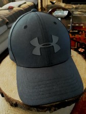 Under Armour Blitzing Cap Men s LG/XL Gray Fitted Stretch UA Logo Trucker Hat