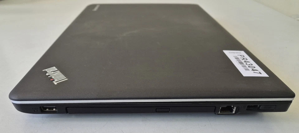 Lenovo ThinkPad E540 500GB HDD 4GB RAM i5-4210M 2.6GHz Win8 - Battery good USED - Image 4 of 4