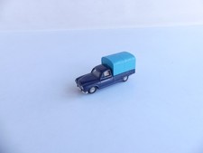 PRALINE / 1:87 / VOITURE PEUGEOT 403 BACHE BLEUE