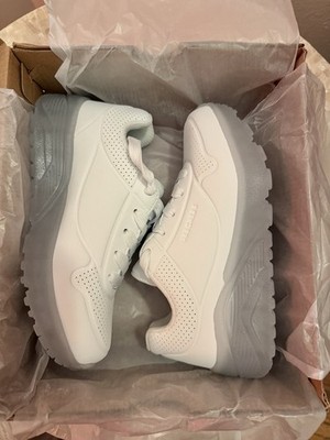 White sketchers sneakers nwt