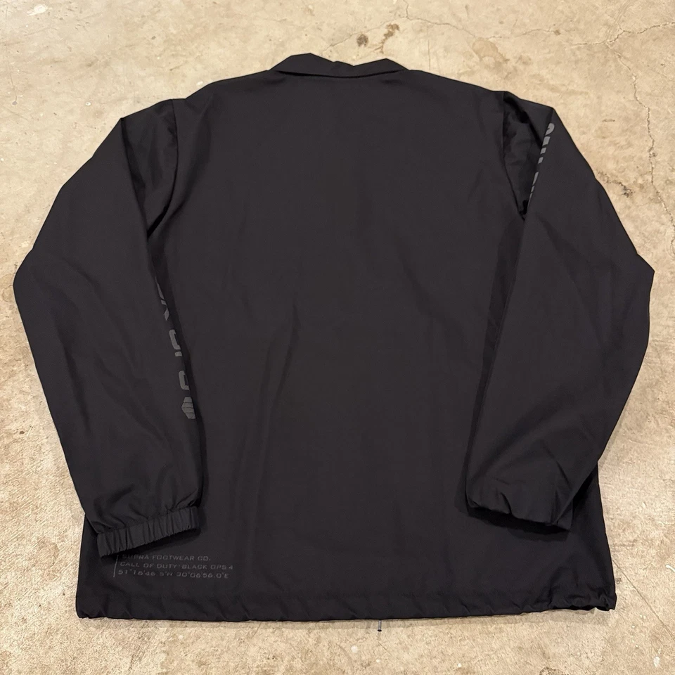 Jaqueta masculina preta nova com etiquetas Supra x Call Of Duty preta Opps Snap corta-vento Coaches G - Imagem 2 de 4