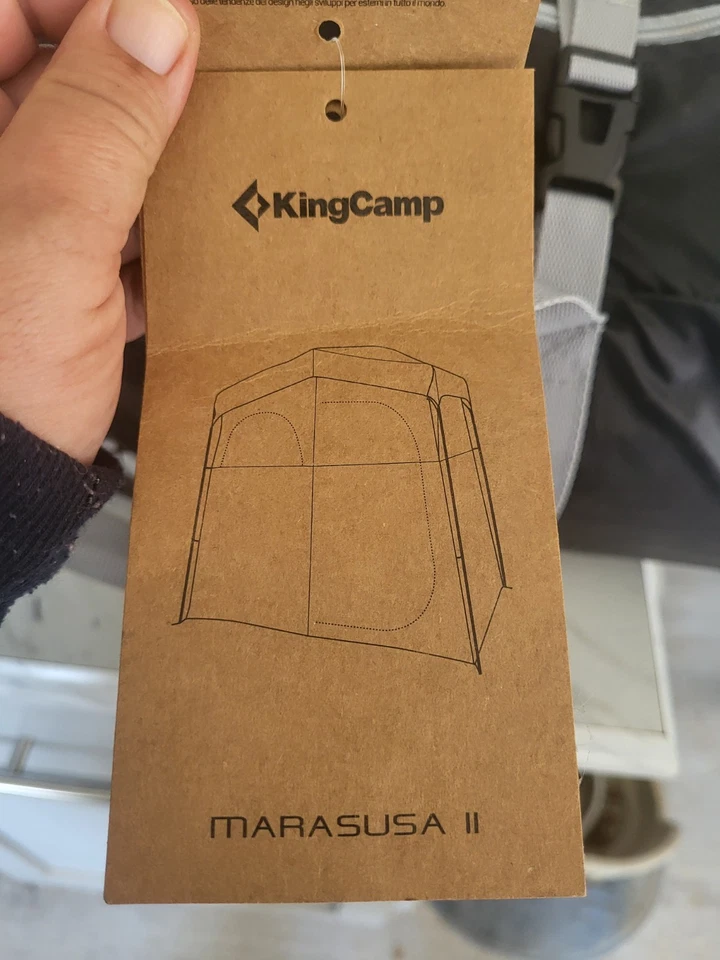 KingCamp Marasusa II Dos Habitaciones Campamento Ducha Vestuario Bolsa Gancho Mosca de Lluvia Foto 3 de 4