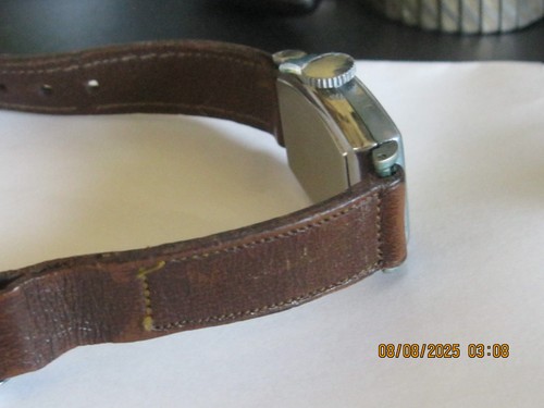 Vintage 1930s ORIGINAL DICK TRACY COMIC CHARACTER watch NOT RUNNING - Picture 3 of 3