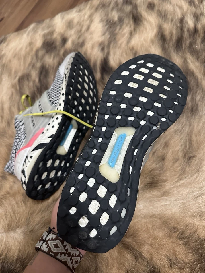 Adidas UltraBoost Para Hombre Talla 8.5 Zapatos para Correr Multicolores Foto 3 de 4