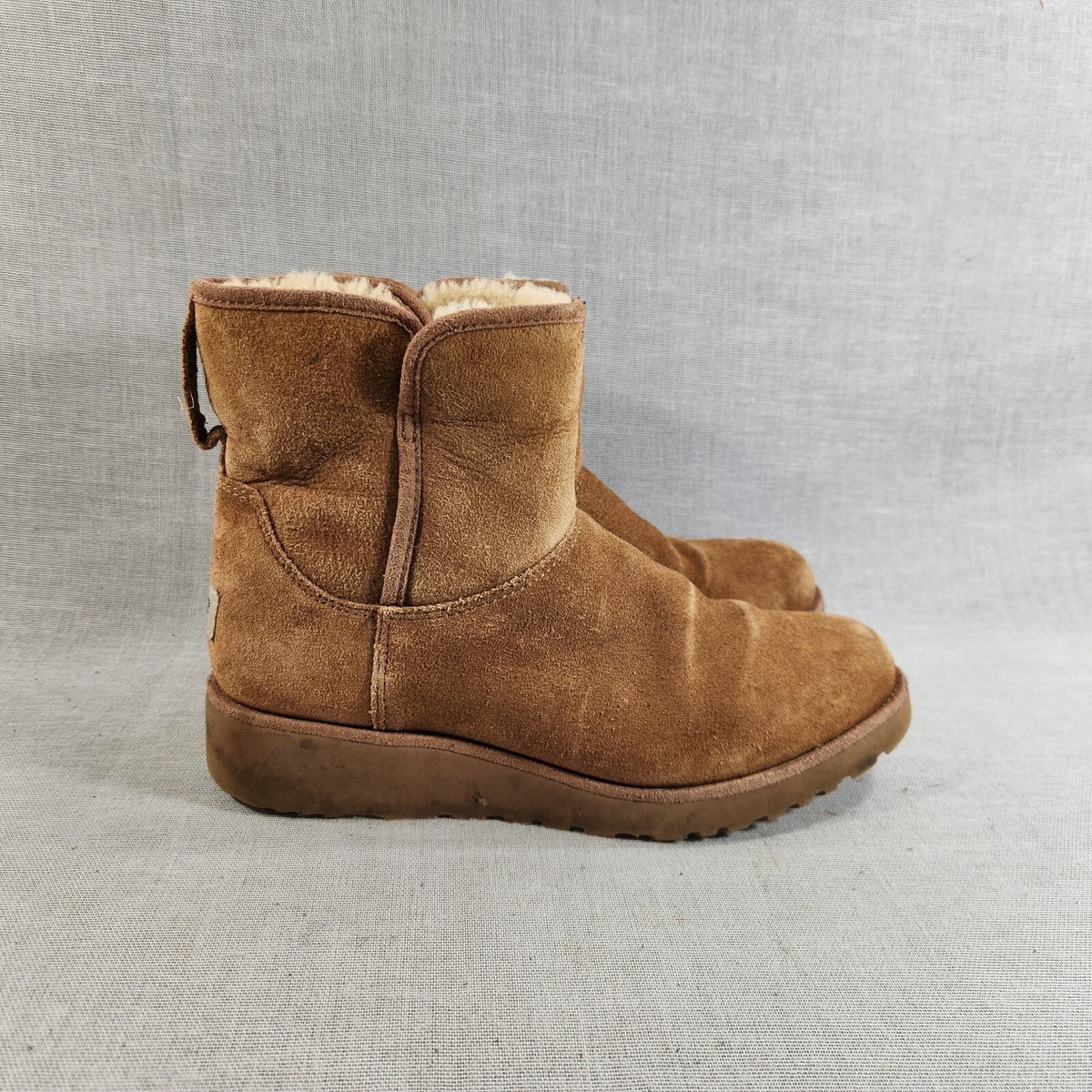 UGG Kristin Sheepskin Womens Wedge Slip-on Bootie Size Chestnut