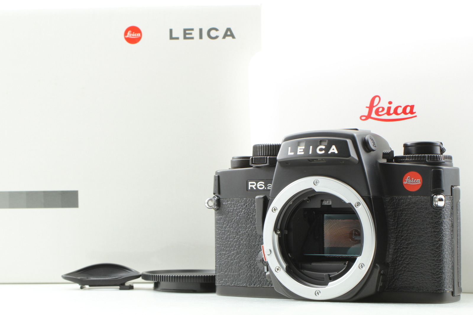Boxed [Top MINT w/ Cap ] Leica R6.2 SLR 35mm Black Film Camera Body From JAPAN