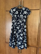 Ann Taylor night sky floral flutter sleeve wrap dress size S