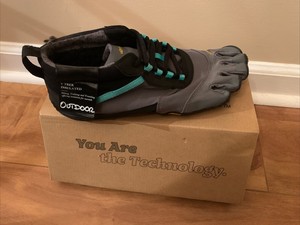 vibram v trek insulated