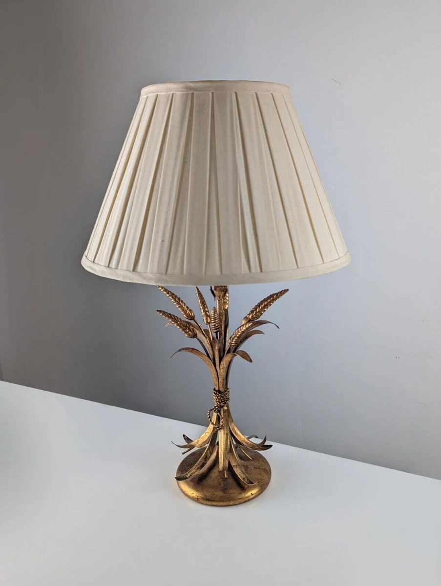 Coco sale chanel lamp