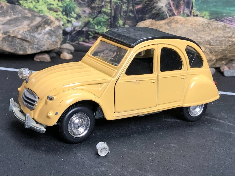 Imperfecto 1:25 Diecast Car Polistil Italia S26 CITROEN 2CV Sin Caja COMO ESTÁ Foto 2 de 4