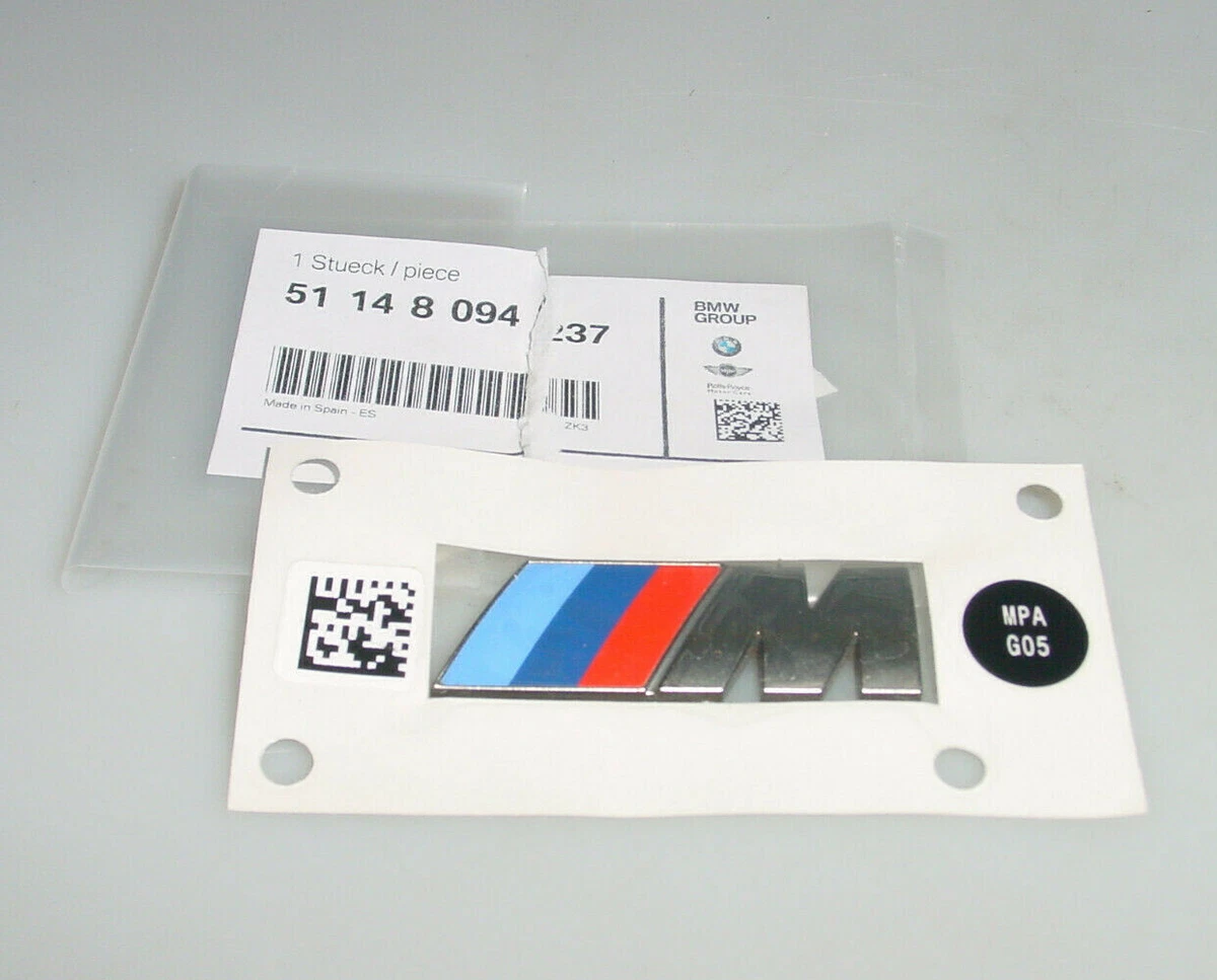1x orig. BMW M Emblem Cerium Grey für Kotflügel BMW X5 M G05 
