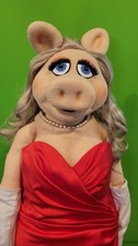 Custom Miss Piggy Replica Muppet Puppet Professional Handmade 4 feet tall