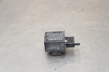 01-05 YAMAHA FZ1 TURN SIGNAL BLINKER RELAY FLASHER SWITCH 3GM-83350-01-00