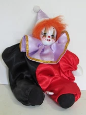 Clown figurine 10 in Petite Pals Artmark