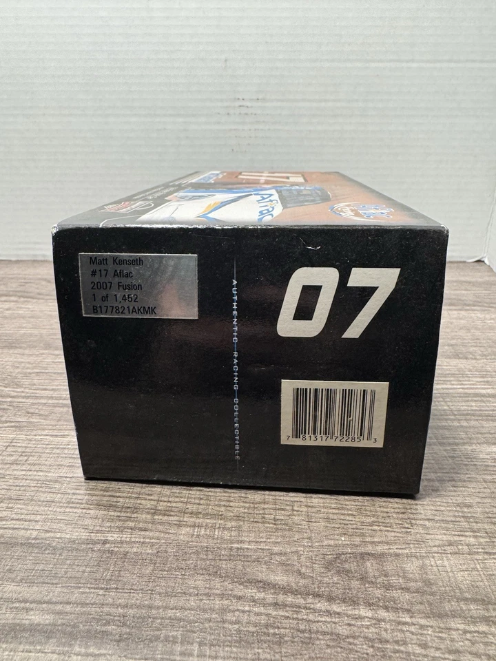 Matt Kenseth #17 Aflac 2007 Fusion 1:24 MA Motorsport Authentics RARE Diecast - Image 3 of 4