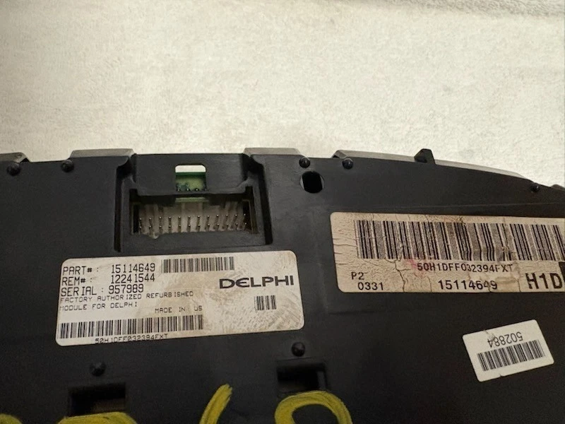 2003-05 CHEVROLET SILVERADO 1500,AVALANCHE 1500,GMC SIERA INSTRUMENT CLUSTER - Image 4 of 4