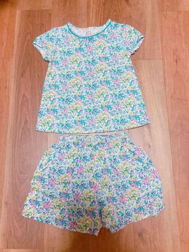 Uniqlo Liberty Collaboration Kids Set T-Shirt & Culottes 130 Used