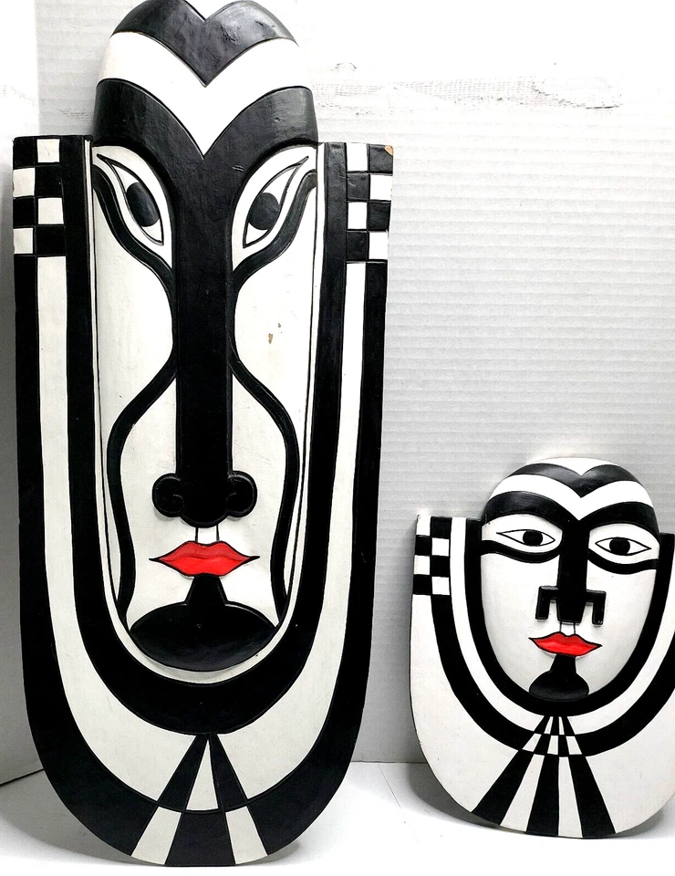 Vibrant Color Carved Wood Face Wall Plaques Black White & Red Lips Tribal VTG - Image 3 of 4