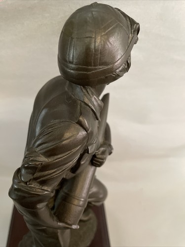 Regimental statuette Manufacturers Gunner Royal Artillery Gulf War Bronzed Resin - Picture 7 of 19