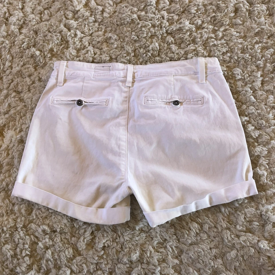 Pantalones cortos de mezclilla AG Adriano Goldschmied para mujer talla 25R a medida The Tristan blancos Foto 2 de 4