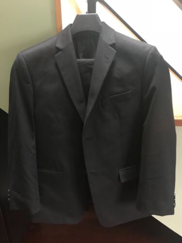 Boys Black Suit - Size 16 - Picture 1 of 11