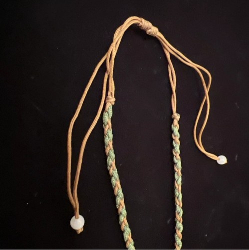 Vintage Green Jade Necklace with Pendant. - Picture 4 of 7