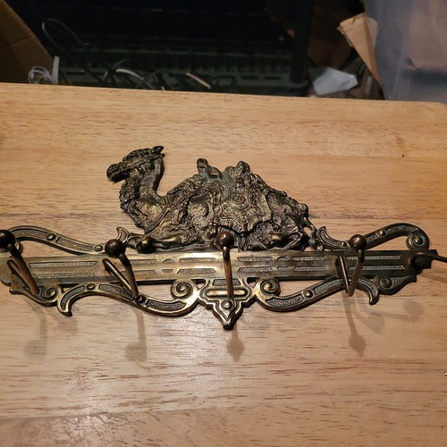 Antique Camel Dromedary Cast Iron Tunisian flag Leash Hook by Judd in the USA. - Picture 2 of 12