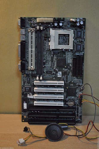 DAEWOO CB57X-TX Super Socket 7 ATX Motherboard, PS/2 Connectors, SD ram, Edo Ram