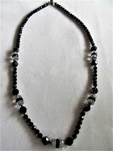 Collar checo brillante vintage joyería con cuentas de vidrio década de 1970 30" de largo Gablonz - Imagen 2 de 7