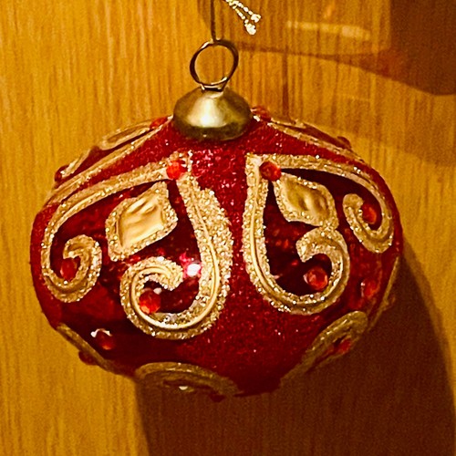 Juego de 2 adornos navideños vintage Dillard's rojo y dorado caja original - Imagen 9 de 11