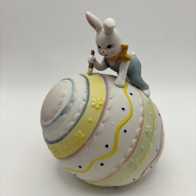 Anthro Bunny RabbitPainting Easter Egg Artist Figurine  5-1/2'' Porcelain Taiwan