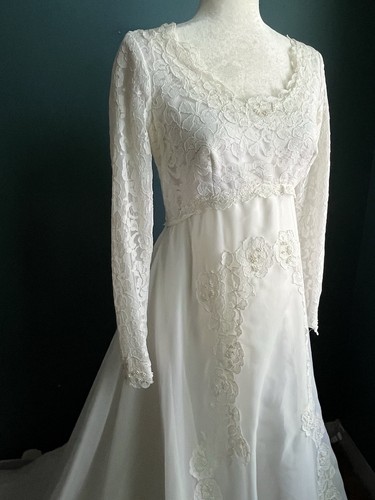 VINTAGE 1970s Alfred Angelo Wedding Dress ILGWU Sz M - Picture 10 of 12