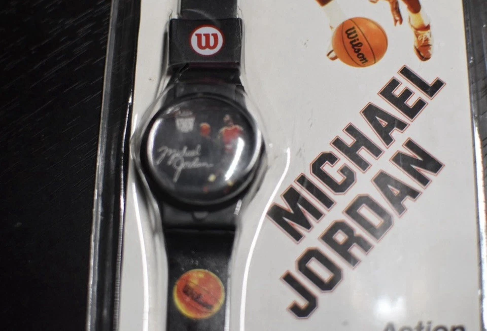Reloj de acción Michael Jordan Chicago Bulls Wilson vintage, nuevo en paquete Foto 4 de 4