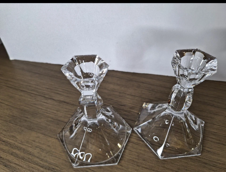 Par de candelabros de cristal transparente de 4 pulgadas como nuevos Foto 2 de 3