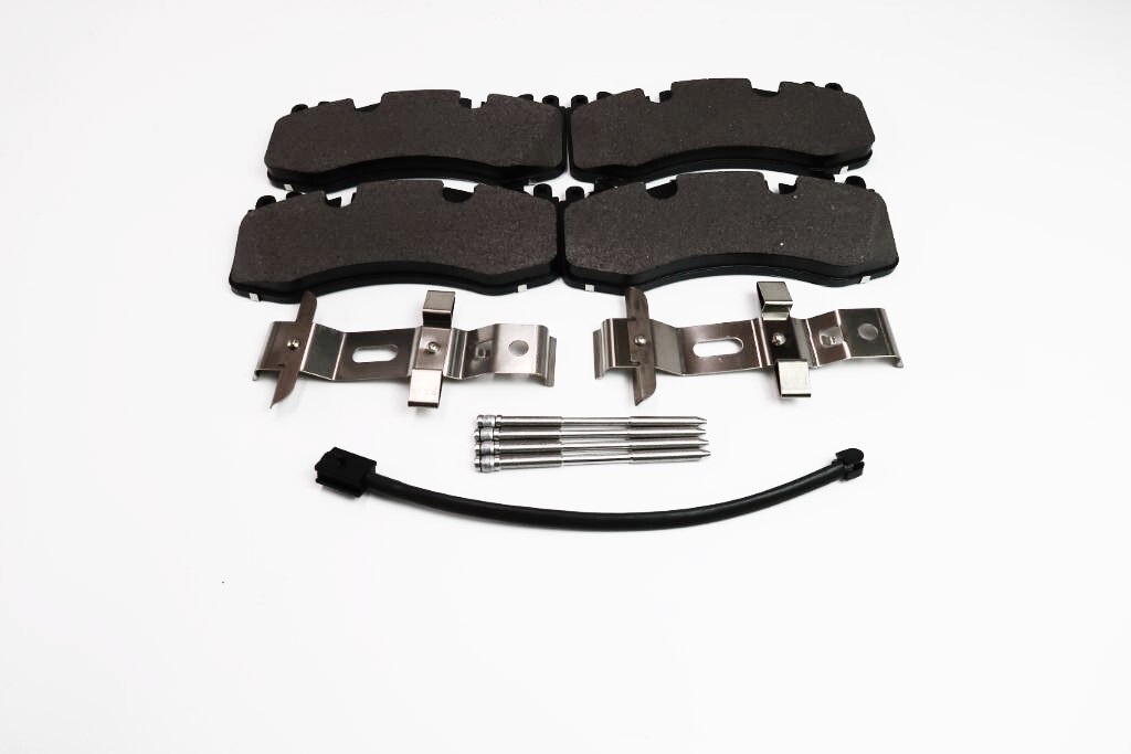 Maserati Levante S Trofeo front brake pads TopEuro #1573