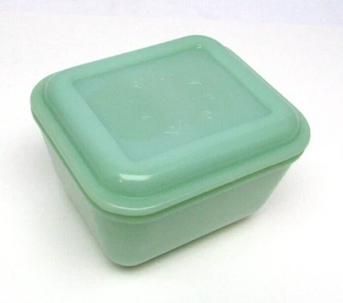 Vintage Fire King Oven Ware Jade-ite Philbe Leftovers Refrigerator Box 4.5" x 5"