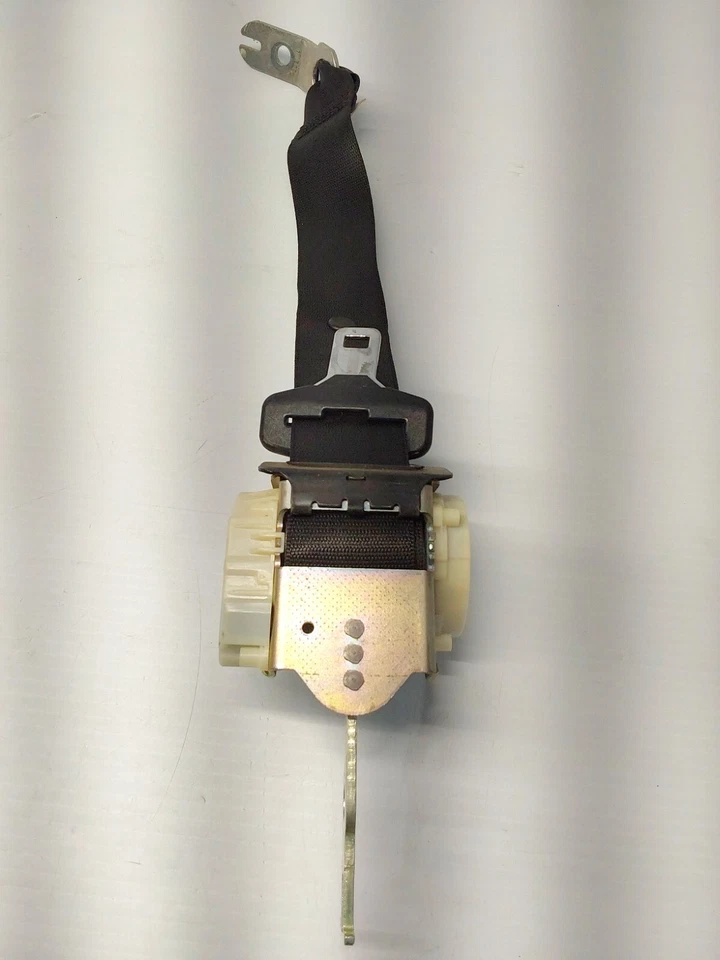 BMW 528i 2006-2010 cinturón de seguridad trasero izquierdo o derecho (33061258) OEM Foto 3 de 4