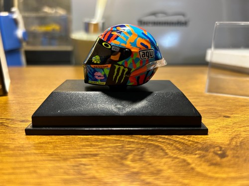 MINICHAMPS 398 140096 AGV ROSSI MOTOGP MISANO 2014 1/8 - Picture 4 of 5