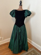 Vintage Emerald Green Taffeta And Velvet Formal Tea Length Dress 