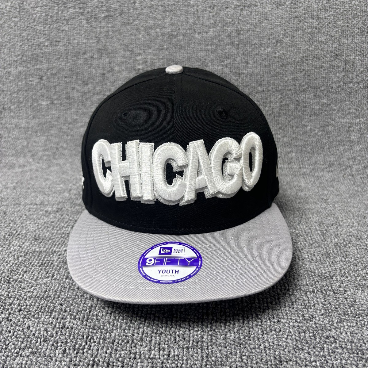 New Era 9FIFTY Chicago White Sox Youth Snapback Hat Black Gray Wordmark Cap