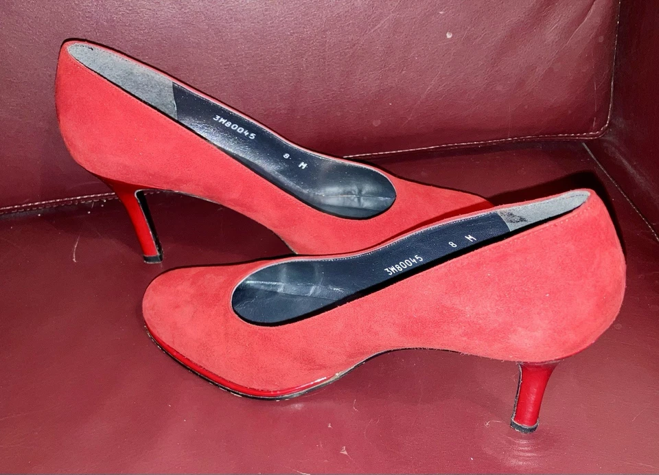 Zapatos Stuart Weitzman Mujer Talla 8 M Rojo Gamuza Tacón Alto 👠 Encantadores Trabajar o Jugar Foto 4 de 4