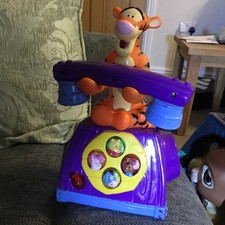 Disney Tigger Friendship Circle Talking Light-Up Phone Rare