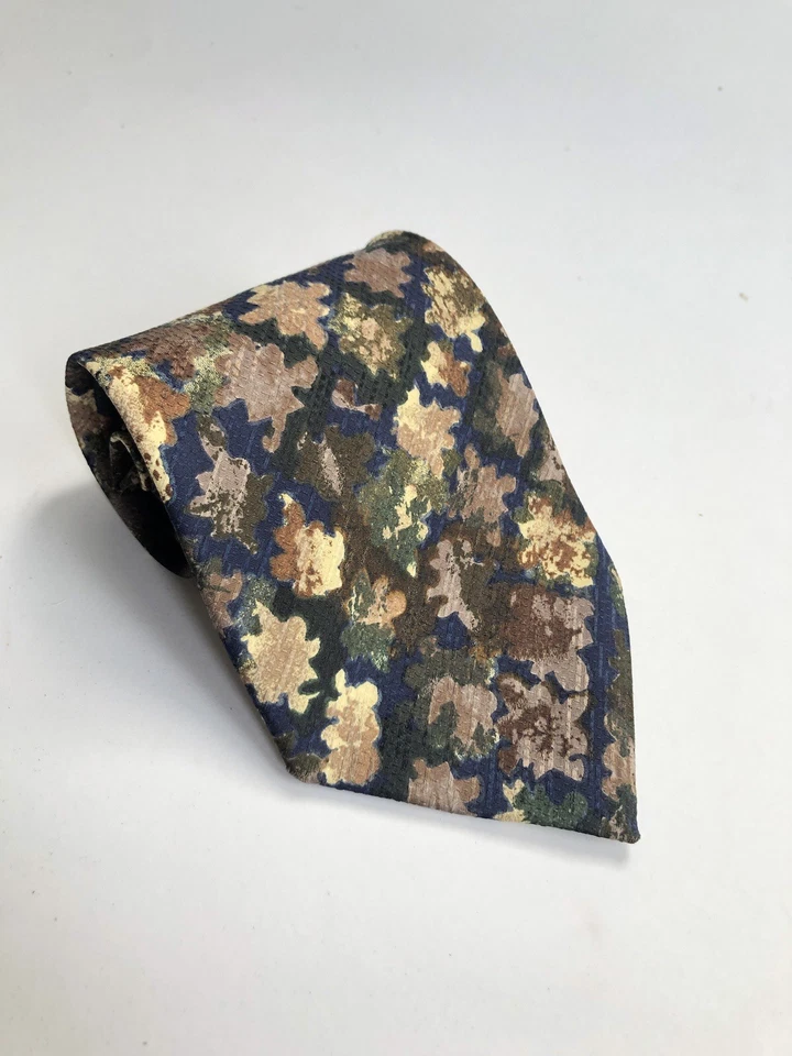 👔 Corbata de seda vintage Giorgio Armani - Hecha en Italia - Camuflaje abstracto hoja otoño Foto 4 de 4